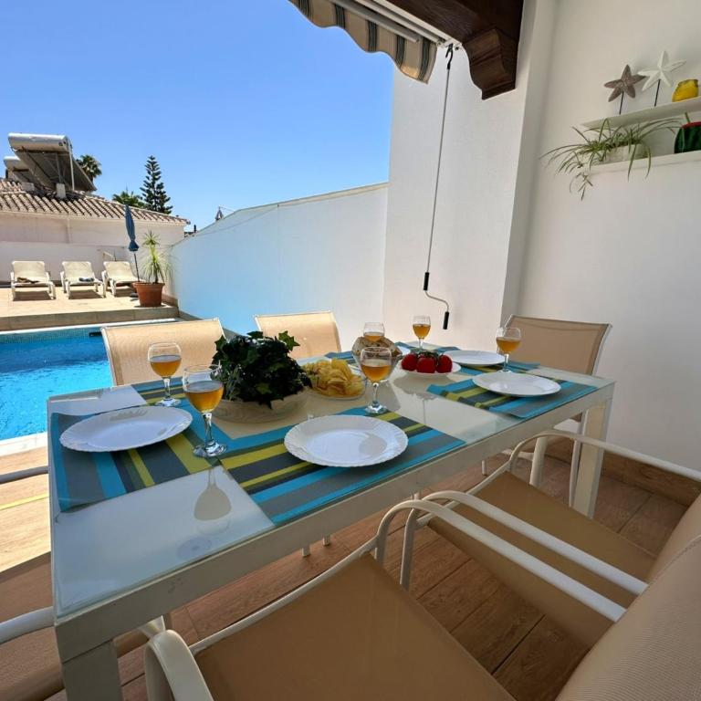Nerja Paradise Rentals - Villa Daisy - Villa - 37