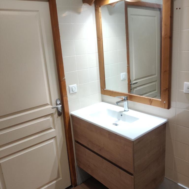 V du Bachat Epicea A N24 2P6 - Appartement - 6