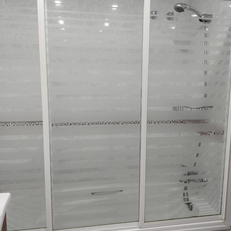 Alojamientos Gálvez Nerja Centro - Apartamento de 3 dormitorios con balcón - 20