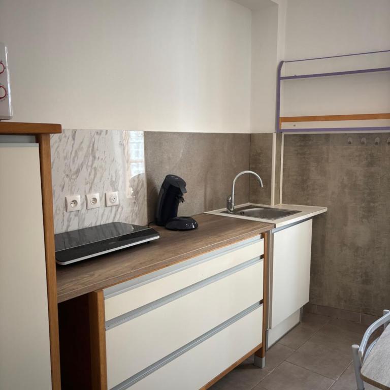 Appartement au cœur des arènes - Apartment mit 1 Schlafzimmer - 6