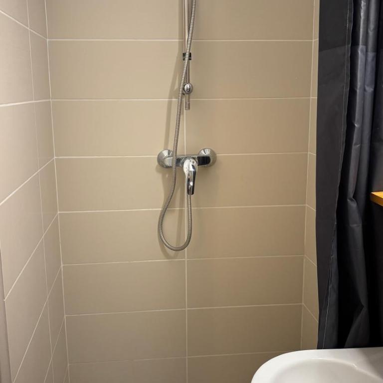 Appartement au cœur des arènes - Apartment mit 1 Schlafzimmer - 16