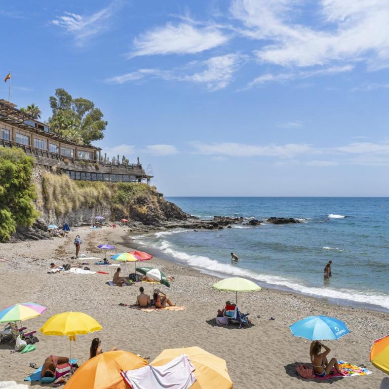 Rooftop Torrequebrada Holiday Apartment - Apartment with Terrace - 24
