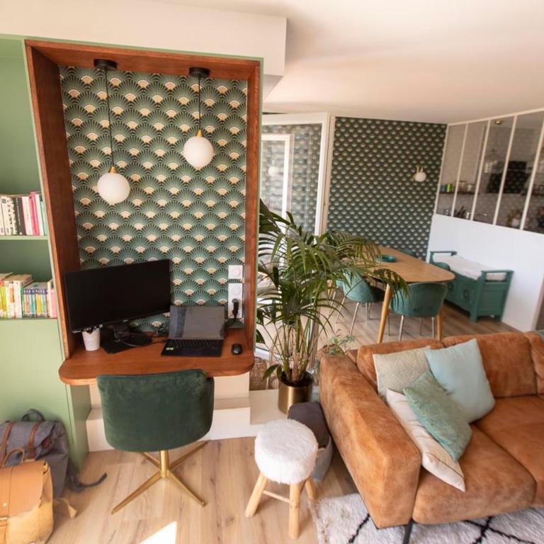 Apartment with terrace and view of Paris - Appartement - 14