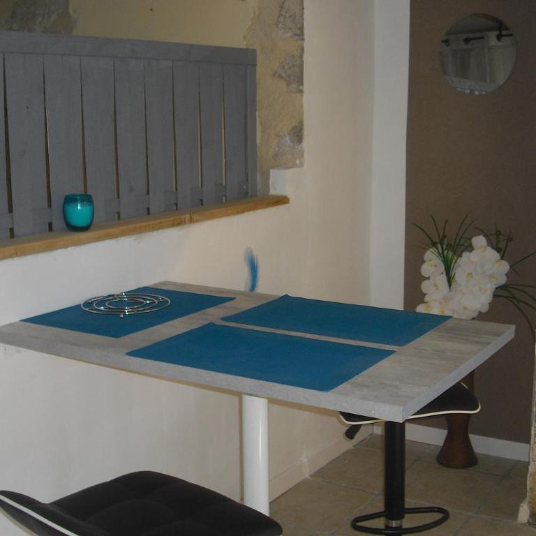 Lou mas li Pitchoun "La Bergerie" - Apartment - Ground Floor - 6