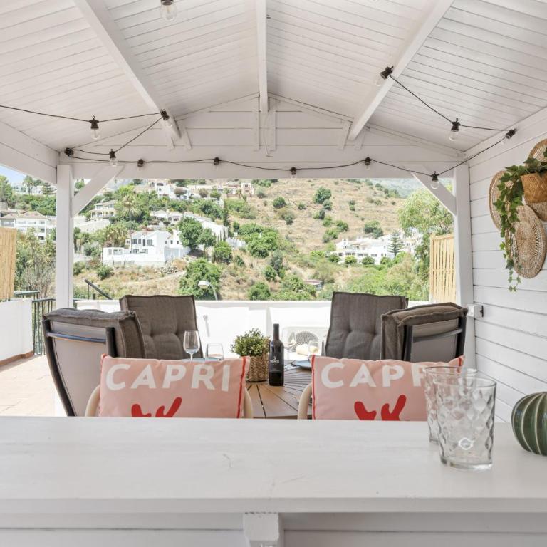 Rooftop Torrequebrada Holiday Apartment - Apartment with Terrace - 11