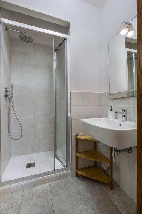 Pallottole Duomo Apartments - Appartamento con 2 Camere da Letto - 1