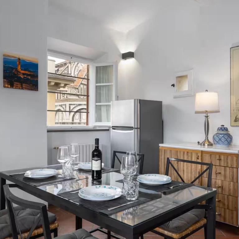 Pallottole Duomo Apartments - Appartamento con 2 Camere da Letto, Balcone e Terrazza - 12