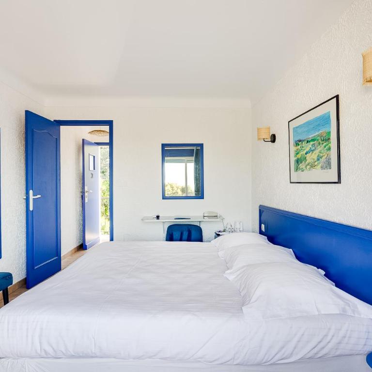 HOTEL LA QUIETUDE - Chambre Double avec Terrasse - Vue sur Jardin - 2