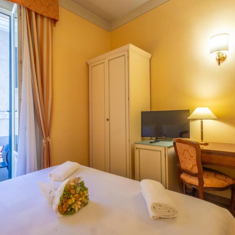 LVG Hotel Collection - Pallanza - Superior double or Twin Room with Balcony - 1