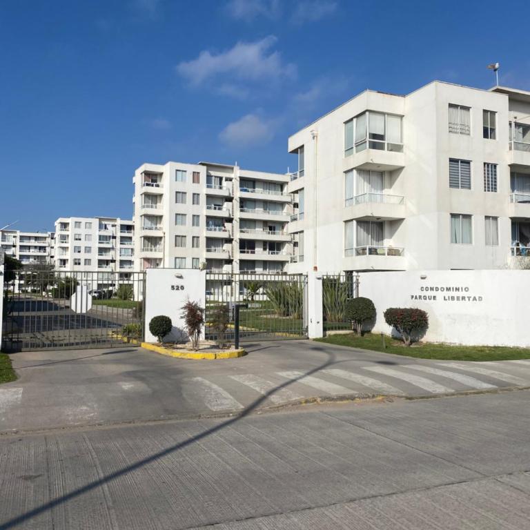Alojamiento Parque Libertad - Three-Bedroom Apartment - 1