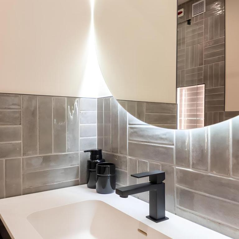 Soggiorno Chic , 2 Camere Vicino Colosseo e Metro - Appartamento con 2 Camere da Letto - 14