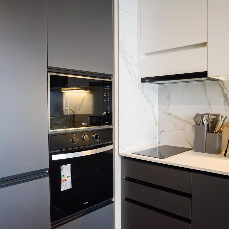 Chill Cozy 1BR Oasis w Pool & BBQ in Irarrazabal - Apartment - 15