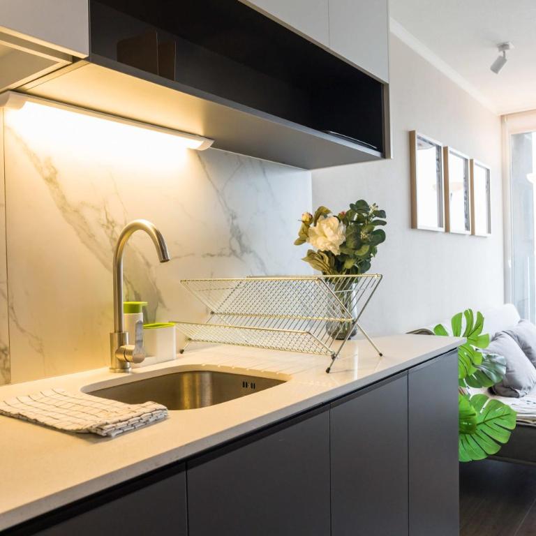 Chill Cozy 1BR Oasis w Pool & BBQ in Irarrazabal - Apartamento - 14