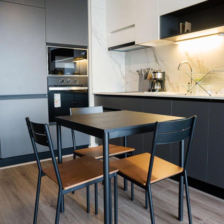 Chill Cozy 1BR Oasis w Pool & BBQ in Irarrazabal - Apartment - 22