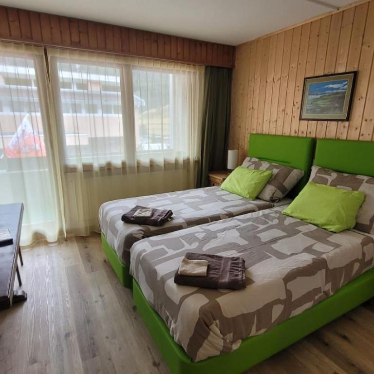 Auberge des Charmettes - Doppel-/Zweibettzimmer mit Bergblick - 2