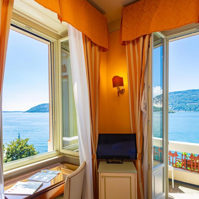 LVG Hotel Collection - Pallanza - Camera Deluxe Matrimoniale/Doppia con Letti Singoli con Balcone e Vista Lago - 2