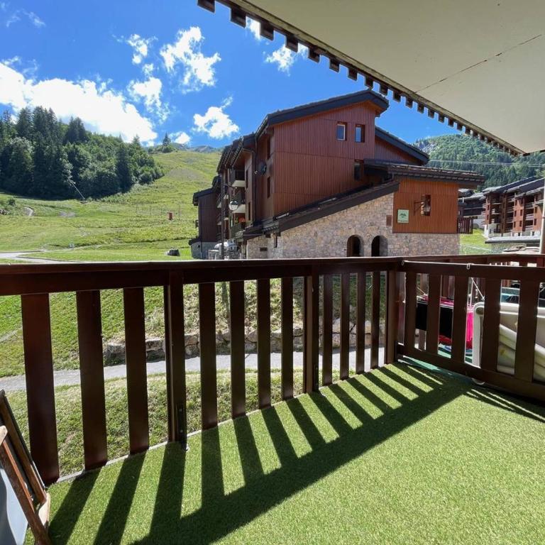 Studio ski-in/ski-out, balcon sud, cuisine équipée, 4 pers, animaux ok - FR-1-356-274 - Estudio - 14