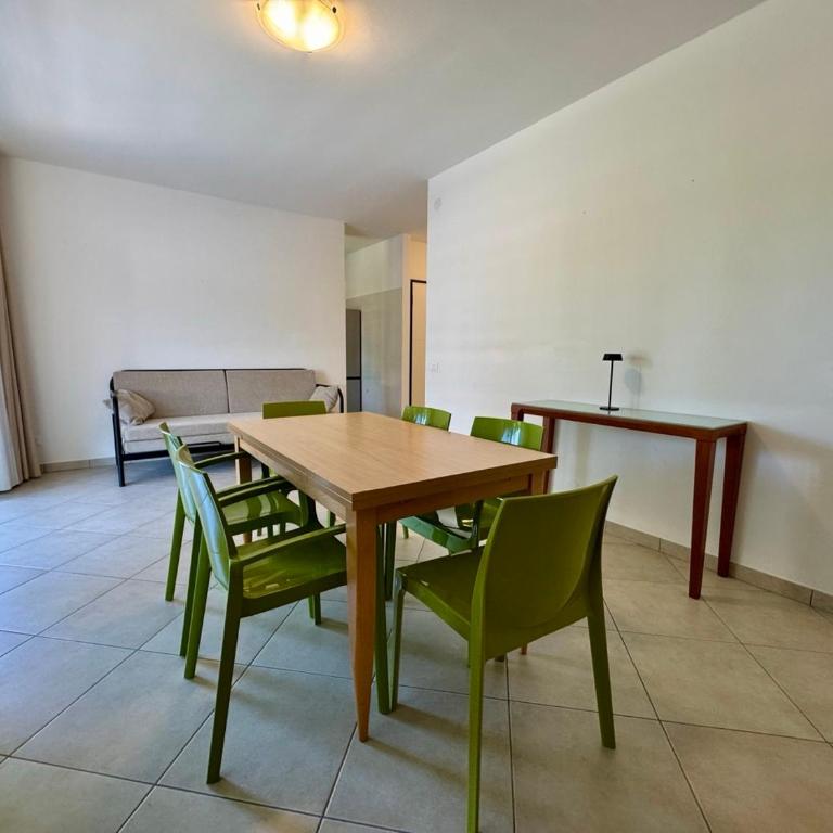 Prassitele Apartments - Appartamento con 3 Camere da Letto e con Balcone - 8