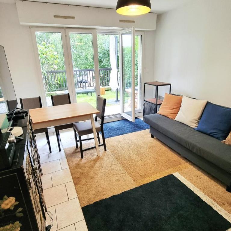 T2 Terrasse, Parking & Wifi, à 300m de la mer - Apartamento de 1 dormitorio - 2