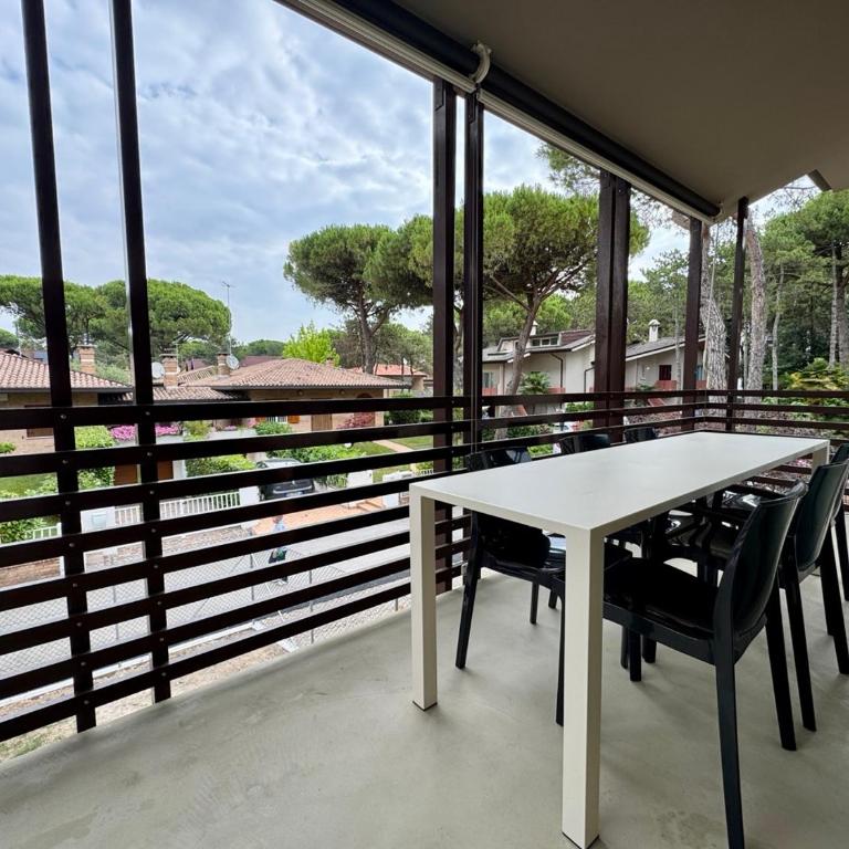 Prassitele Apartments - Appartamento con 3 Camere da Letto e con Balcone - 9