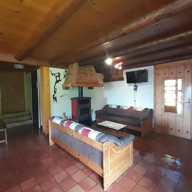 Chalet at the foot of the Nordic domain - Chalet - 1