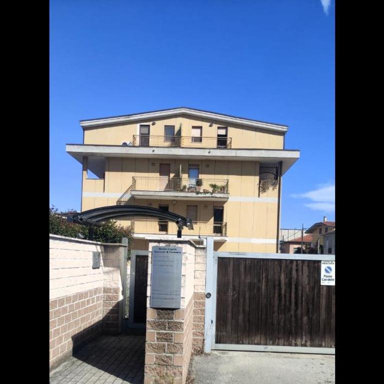 Casa da Rizz - Appartamento con 2 Camere da Letto e Terrazza - 11