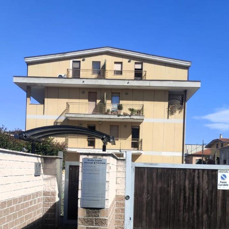 Casa da Rizz - Appartamento con 2 Camere da Letto e Terrazza - 12