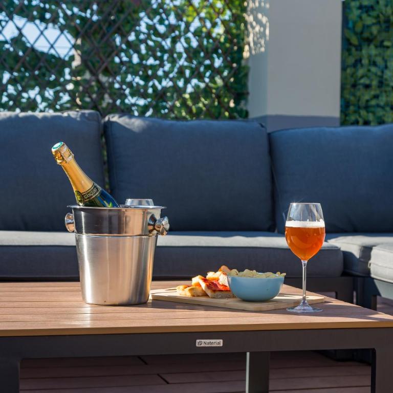 Navigli Suite Panoramica Terrazzo Free Parking AC Wifi - Appartamento con 1 Camera da Letto - 18