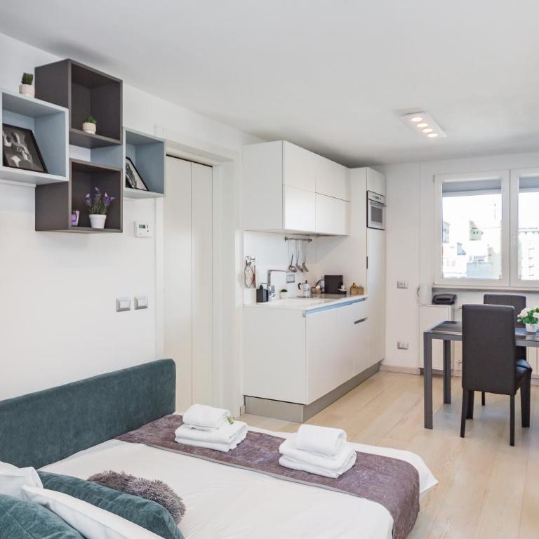 Navigli Suite Panoramica Terrazzo Free Parking AC Wifi - Appartamento con 1 Camera da Letto - 29