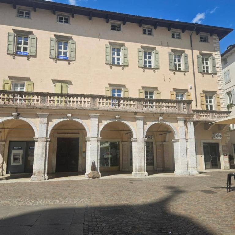GardaInn Palazzo Nuovo - Appartamento con 2 Camere da Letto - 43