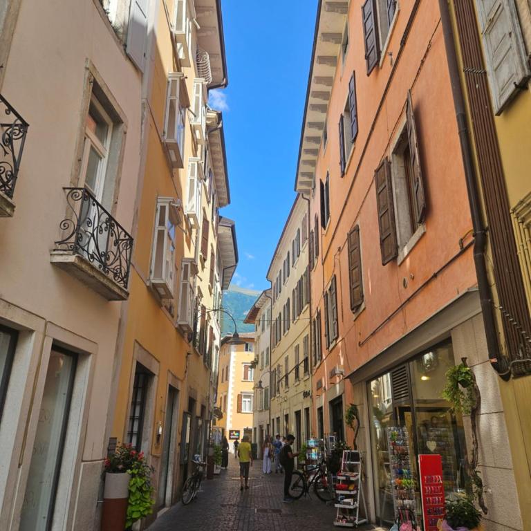 GardaInn Palazzo Nuovo - Appartamento con 2 Camere da Letto - 49