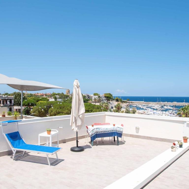 Azzurro Mare - Camera Matrimoniale con Balcone - 17