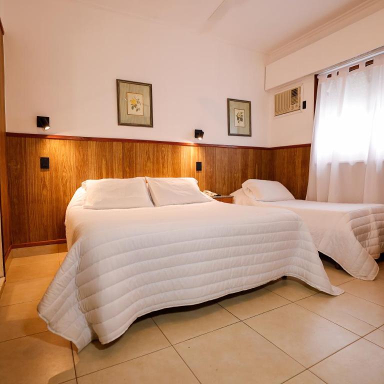 Cordoba Yolanda Hotel - Triple Room - 2