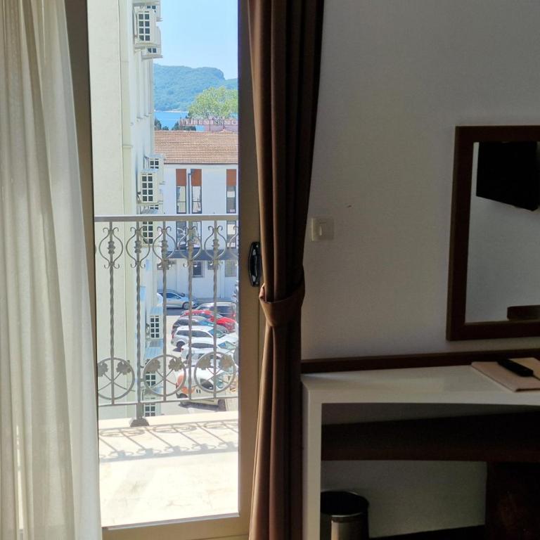 Hotel Pozzo - Deluks Dvokrevetna Soba sa Zasebnim Krevetima - 5