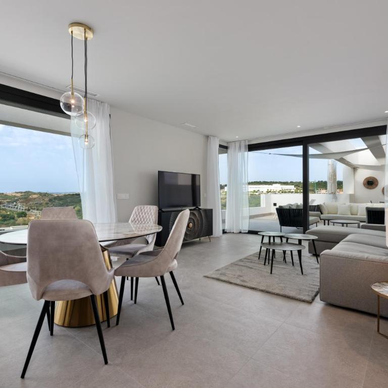 Azahar de Estepona - Apartamento de 3 dormitorios con vistas al mar - 6