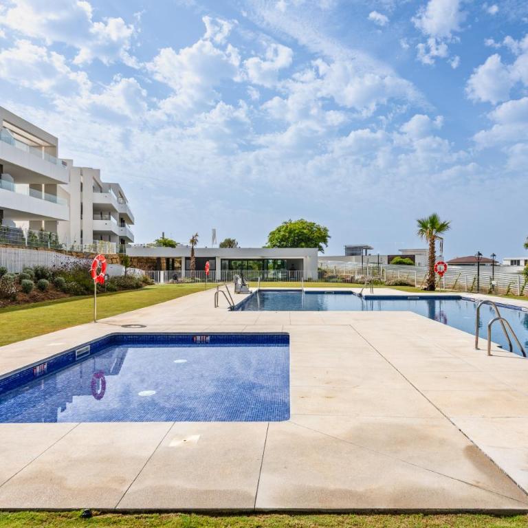 Azahar de Estepona - Apartamento de 3 dormitorios con vistas al mar - 7