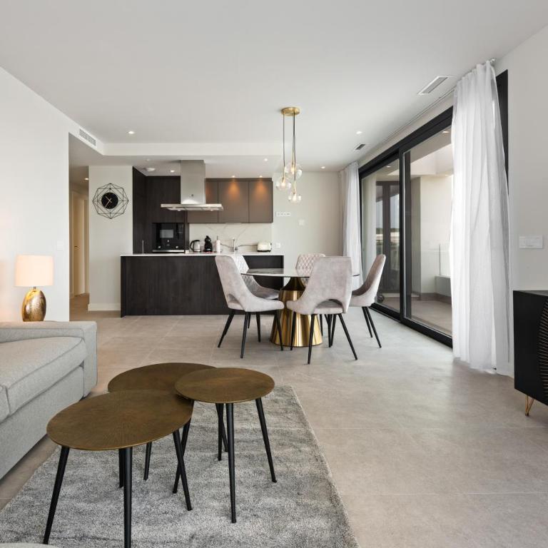 Azahar de Estepona - Apartamento de 3 dormitorios con vistas al mar - 62