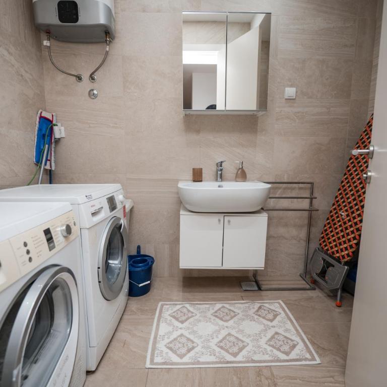 City Museum 2 Apartments Banja Luka - Two-Bedroom Apartment - 21