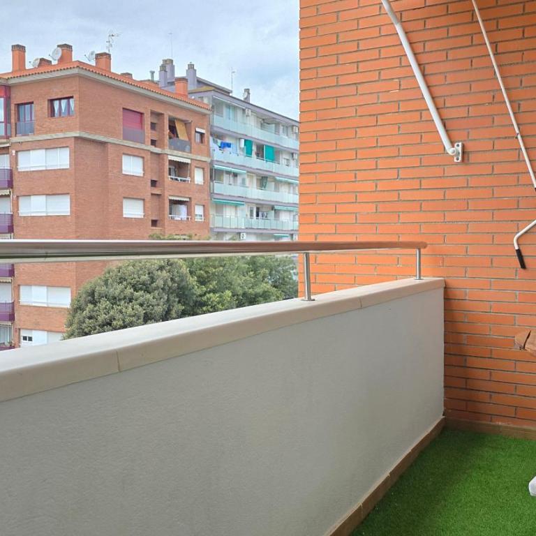Apartment America Go2Lloret - Apartamento de 3 dormitorios con balcón - 4