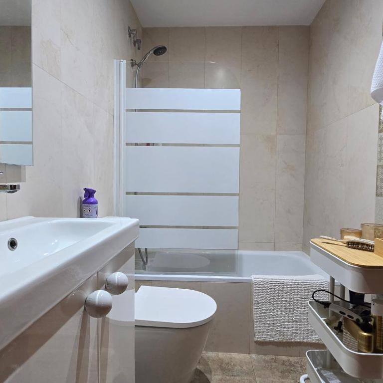 Apartment America Go2Lloret - Apartamento de 3 dormitorios con balcón - 19
