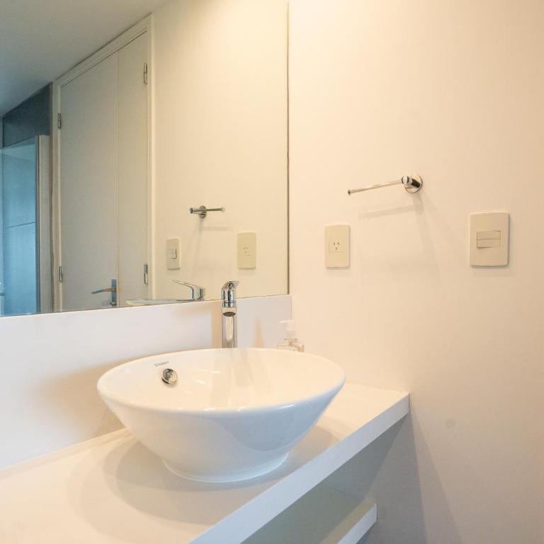 Quartier Del Bajo - Estudio Superior - 4