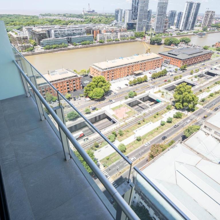 Quartier Del Bajo - Estudio Superior - 9