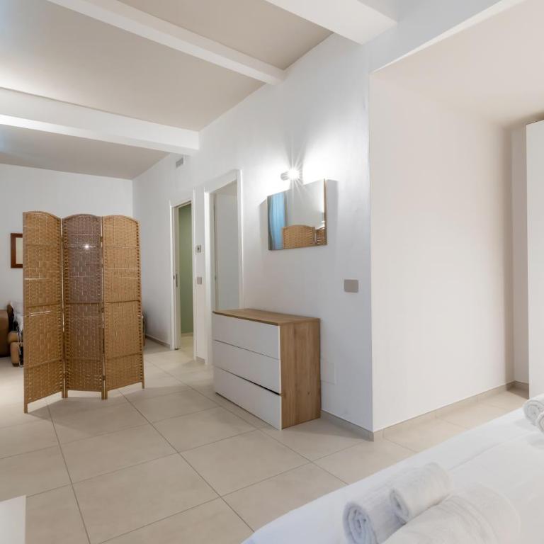 Monumentale M5 APT - 6 ospiti & famiglie con 2 bagni e suite - Appartamento con 1 Camera da Letto - 30