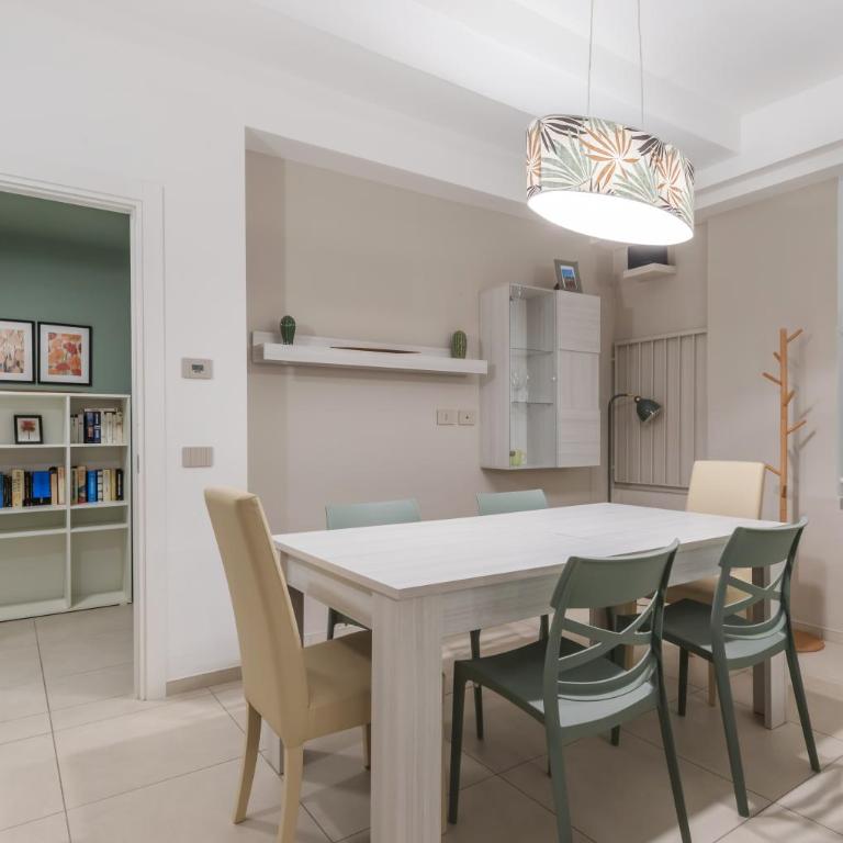 Monumentale M5 APT - 6 ospiti & famiglie con 2 bagni e suite - Appartamento con 1 Camera da Letto - 25