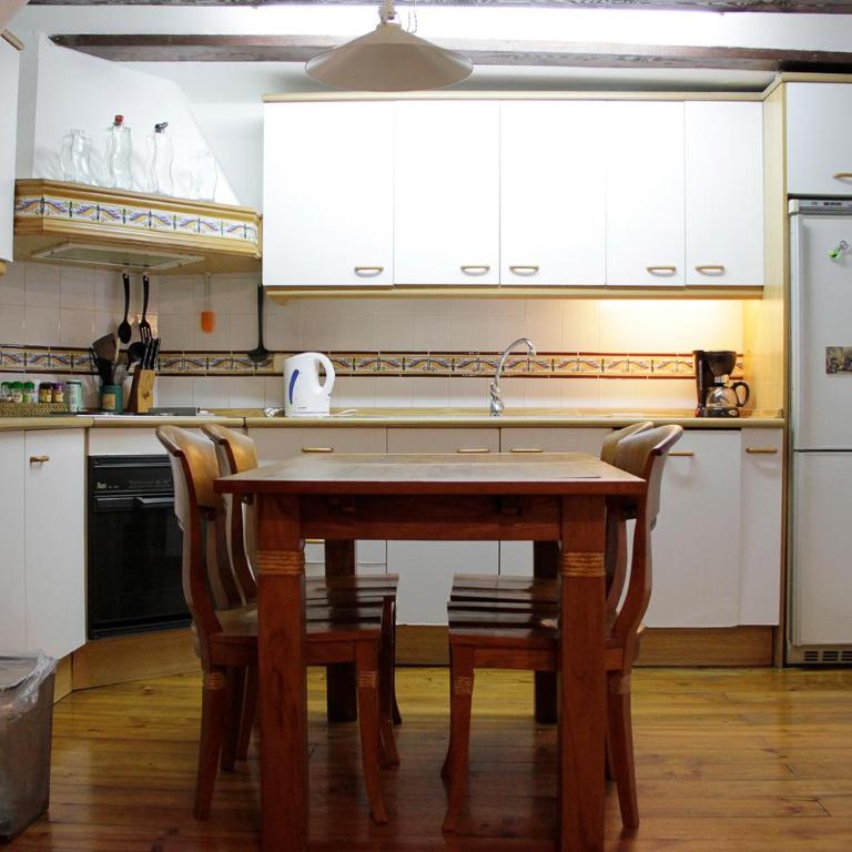 Quiet apartment! Sagrada Familia! - One-Bedroom Apartment - 12