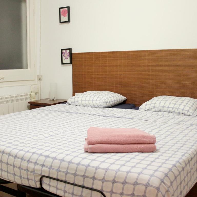 Quiet apartment! Sagrada Familia! - One-Bedroom Apartment - 14
