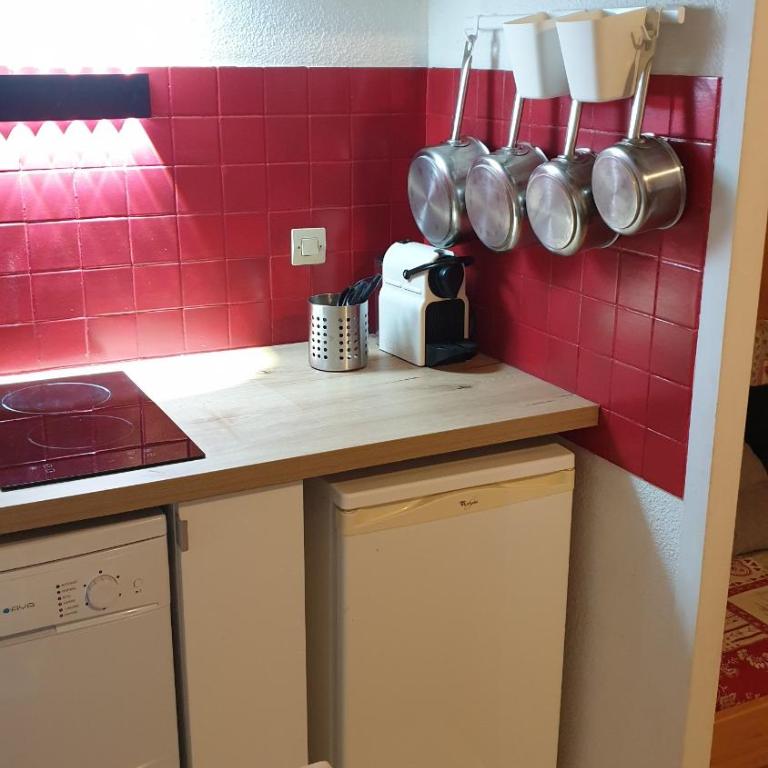 Emmontagnée - Appartement 1 Chambre - 8