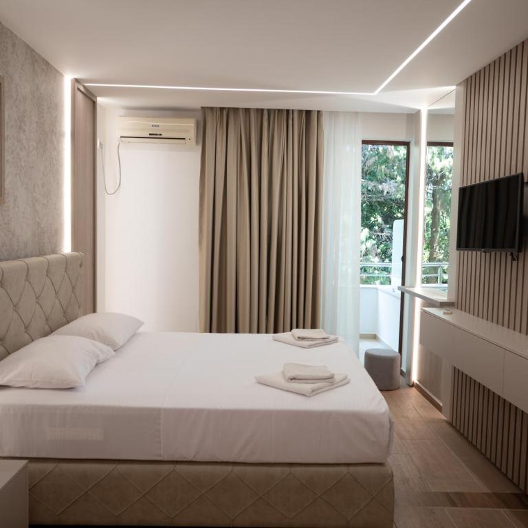 Grand Apartments - Deluks Dvokrevetna Soba sa Bračnim Krevetom - 7