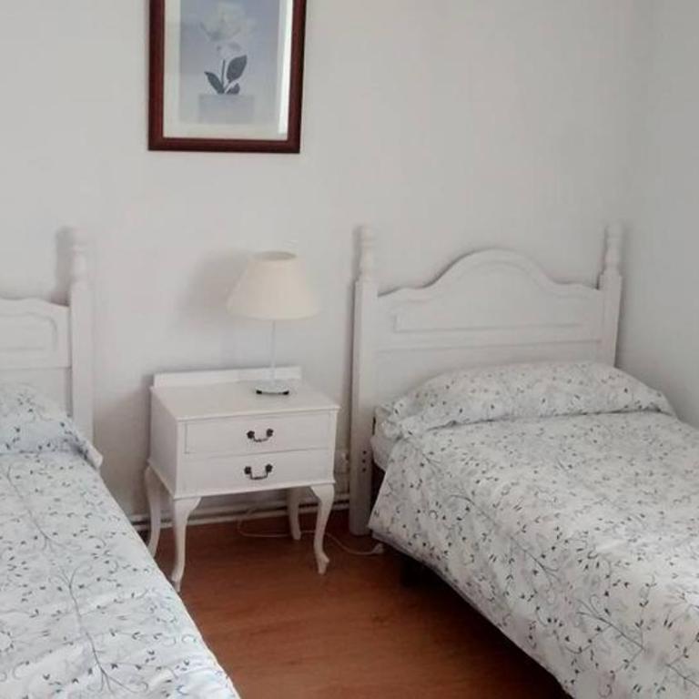 Pension Santa Rita - Habitación Doble con baño compartido - 1 o 2 camas - 9