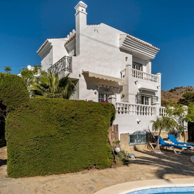 Los olivos villa with heated pool - Villa - 3
